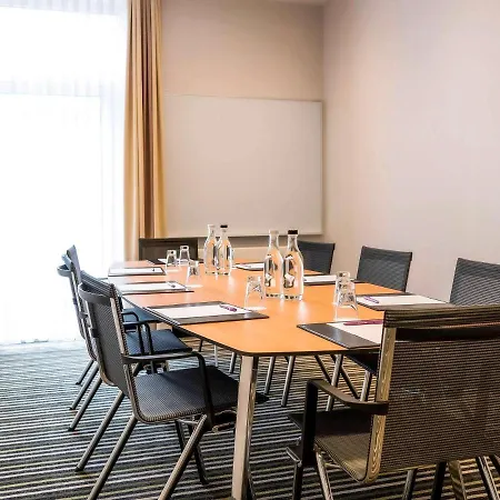 Mercure Oldenburger Allee 4*