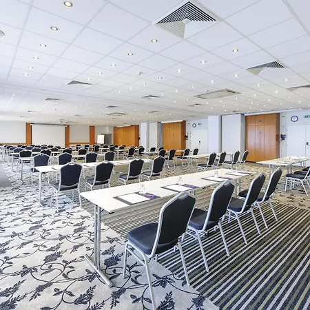 Mercure Oldenburger Allee 4*