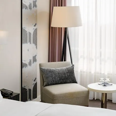 Mercure Oldenburger Allee فندق