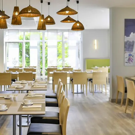 Mercure Oldenburger Allee 4*