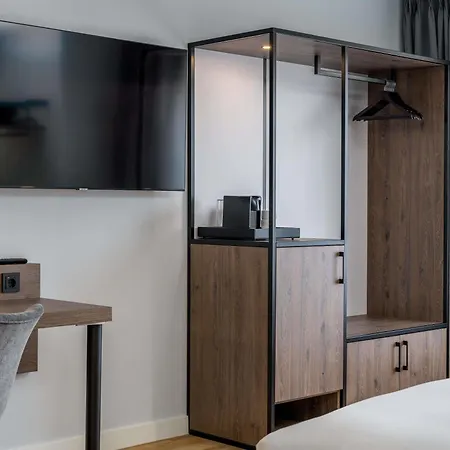 Mercure Oldenburger Allee 4* هانوفر